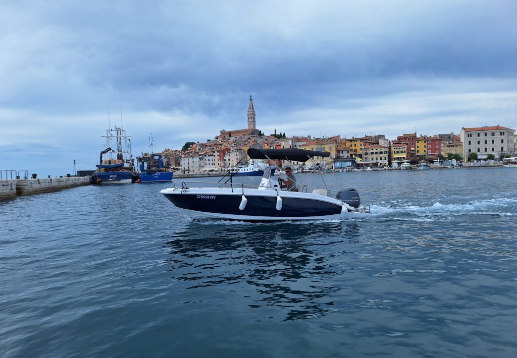 rovinj rent boat 6